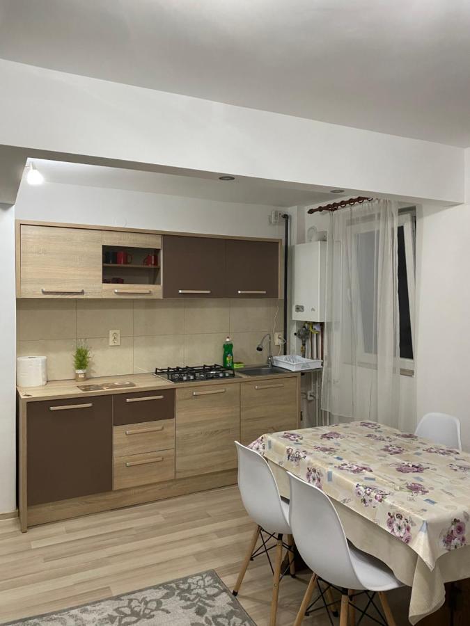 5 Residence Apartment คาฟนิค ภายนอก รูปภาพ